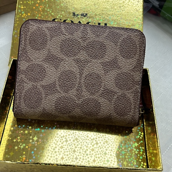 Coach Signature Canvas Rexy Zip Around Wallet - Picture 5 of 8